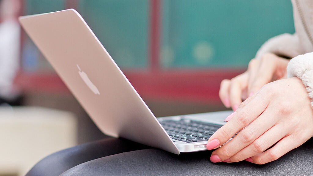 clean up your old macbook