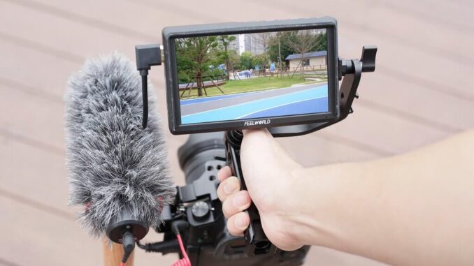 6 Best External Camera Screen Monitors for Recording Videos