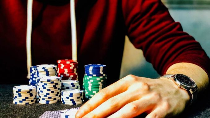 Characteristics of a Good Poker Player