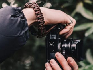 hand grip camera strap